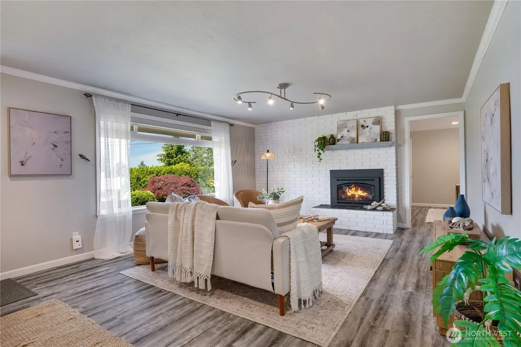 8802 41st Street W University Place WA 98466