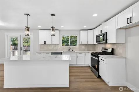 15015 111th Avenue Ct E Puyallup WA 98374