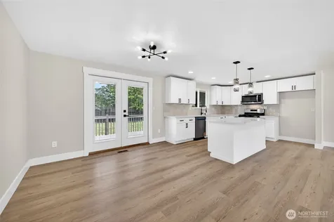 15015 111th Avenue Ct E Puyallup WA 98374