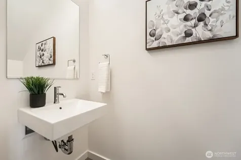6610 Carleton Avenue S Seattle WA 98108