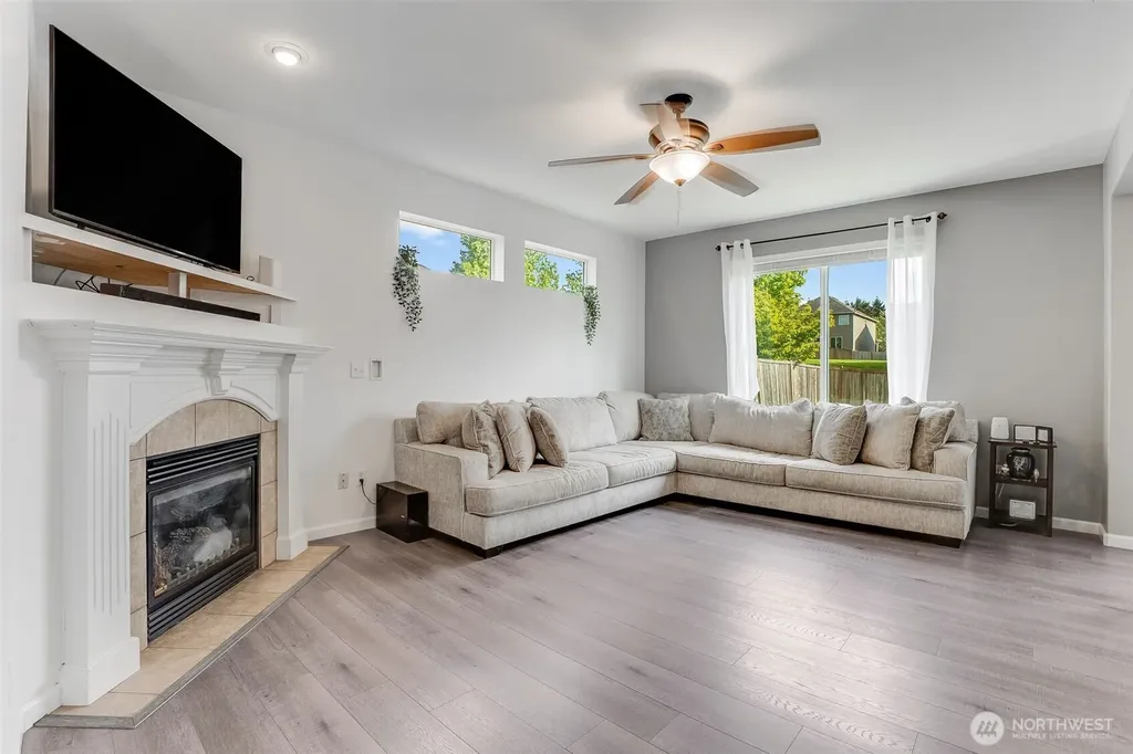 2410 193rd Street E Spanaway WA 98387