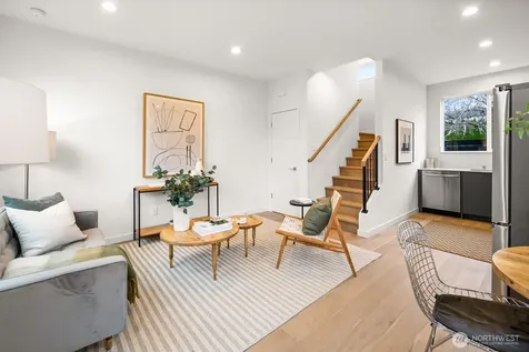 713 N 70th Street Seattle WA 98103