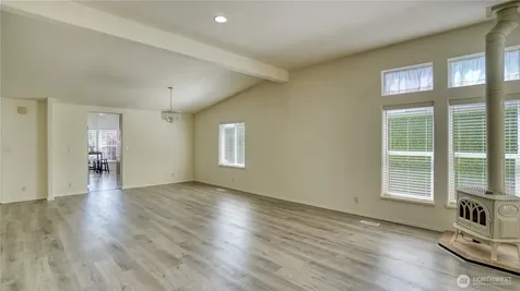 8806 60th Avenue E Puyallup WA 98371