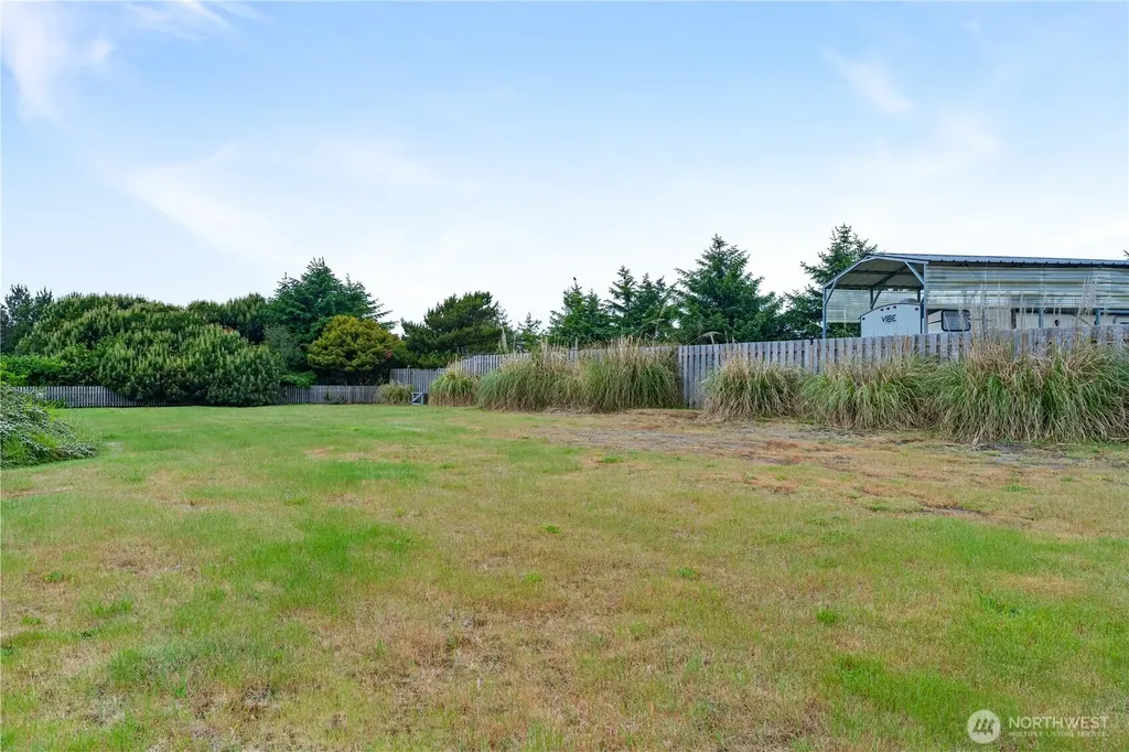 20 Haven Lane Copalis Beach WA 98535