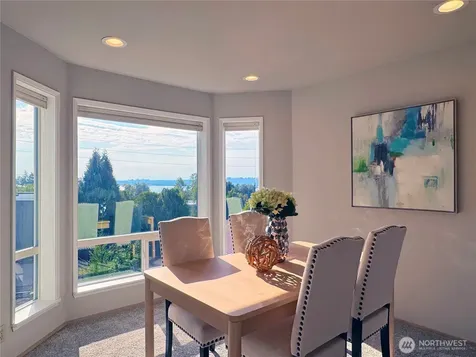 10834 NE 68th Street Kirkland WA 98033