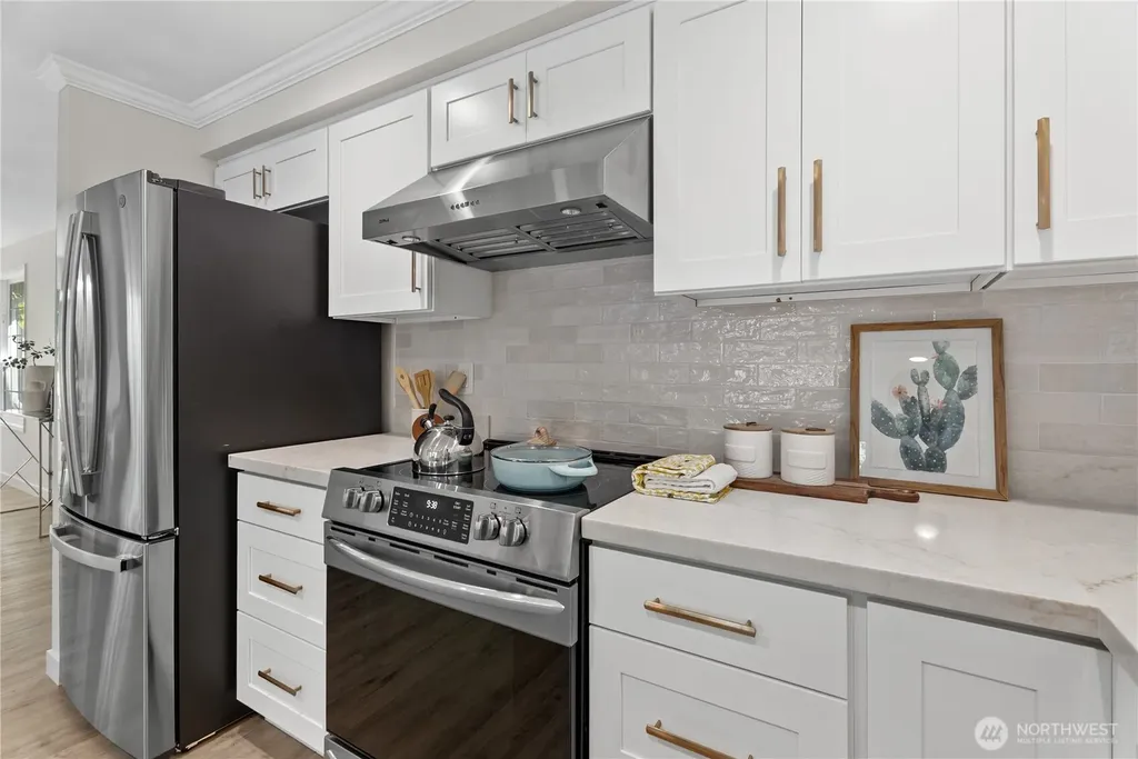 231 145th Place SE Bellevue WA 98007