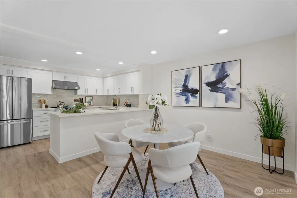 231 145th Place SE Bellevue WA 98007