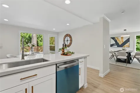 231 145th Place SE Bellevue WA 98007