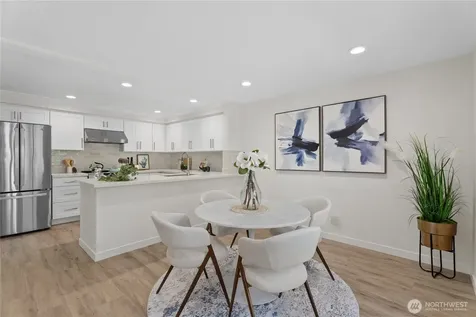 231 145th Place SE Bellevue WA 98007
