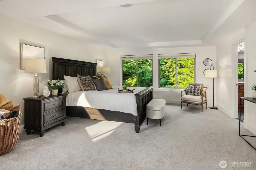 2989 NE Davis Loop Issaquah WA 98029