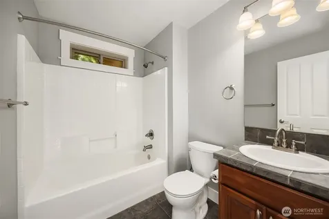 2989 NE Davis Loop Issaquah WA 98029