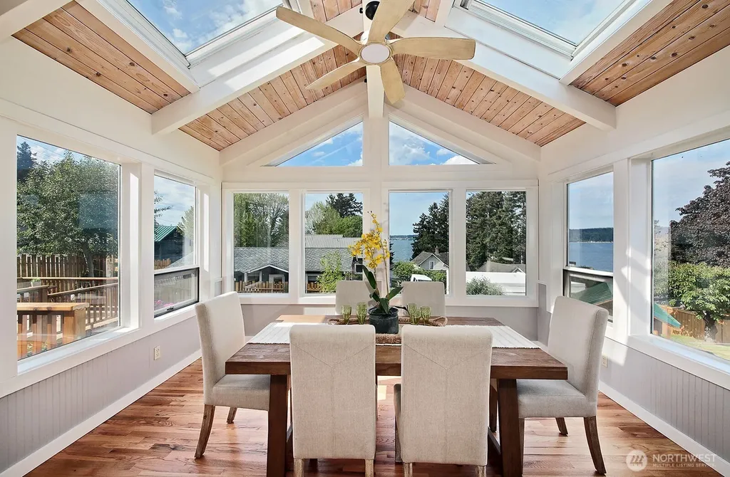 428 2nd Street Langley WA 98260