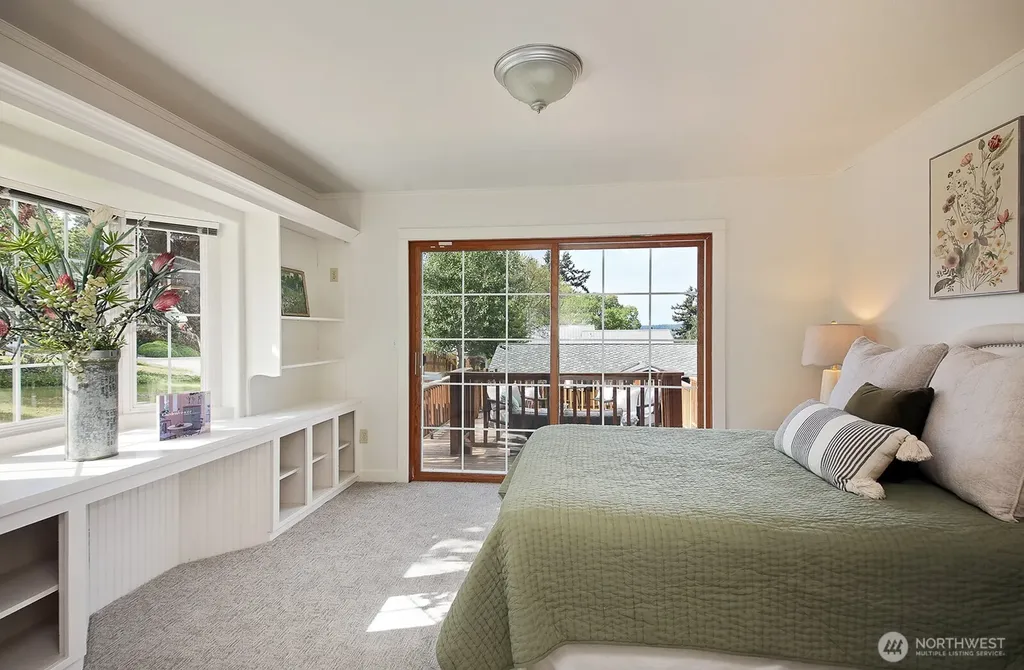 428 2nd Street Langley WA 98260