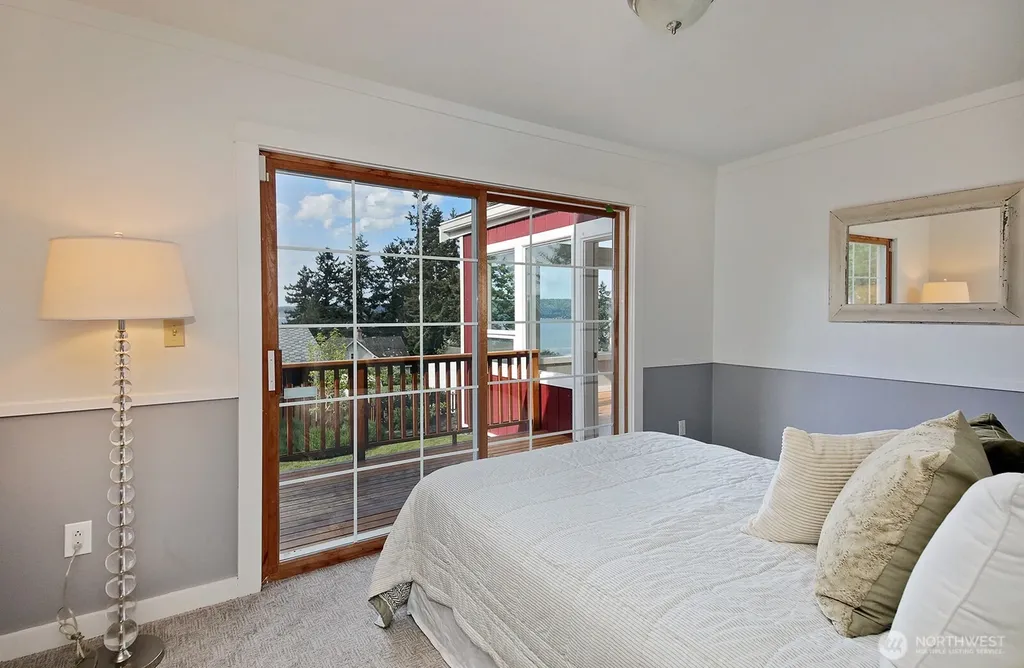 428 2nd Street Langley WA 98260