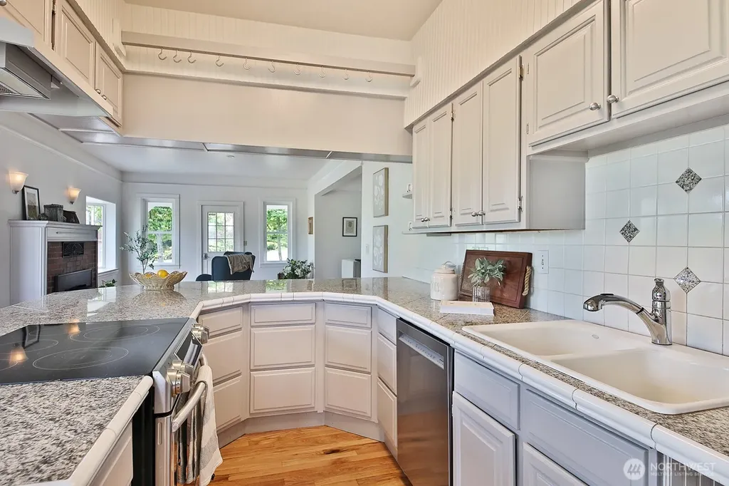 428 2nd Street Langley WA 98260