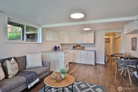 428 2nd Street Langley WA 98260