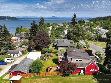 428 2nd Street Langley WA 98260