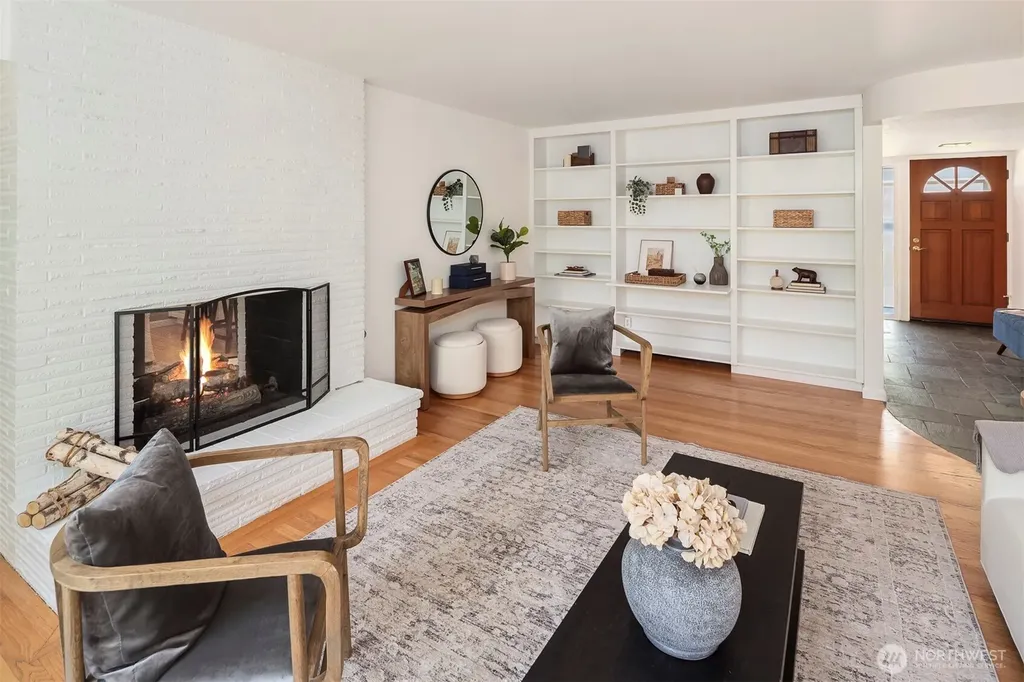 9712 SE 41st Mercer Island WA 98040