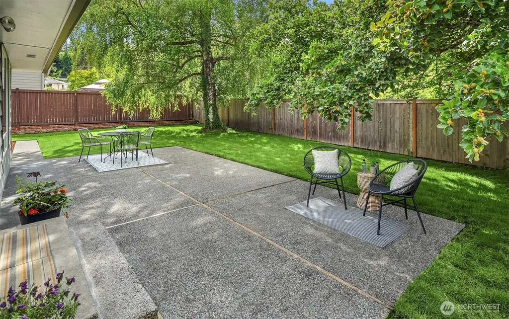 9712 SE 41st Mercer Island WA 98040