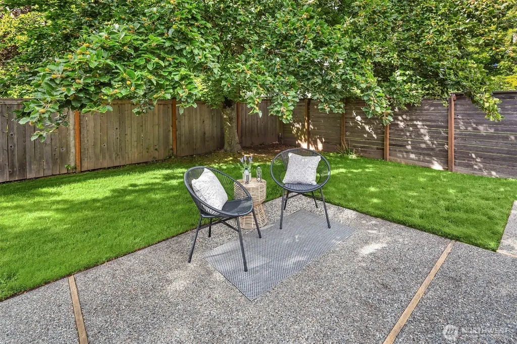 9712 SE 41st Mercer Island WA 98040
