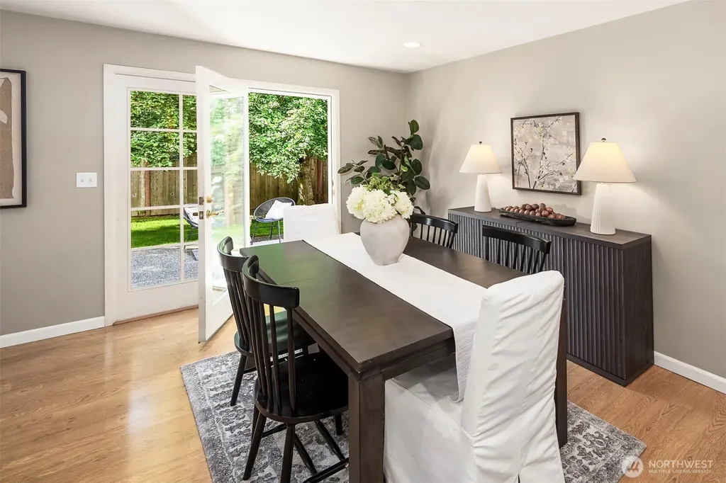 9712 SE 41st Mercer Island WA 98040