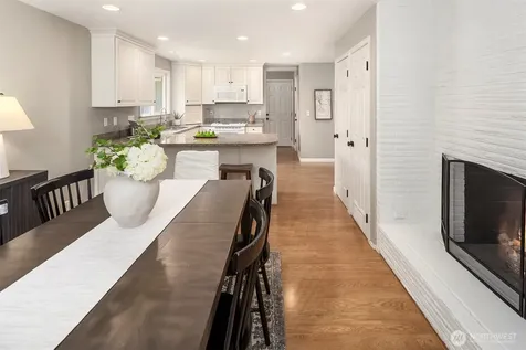 9712 SE 41st Mercer Island WA 98040