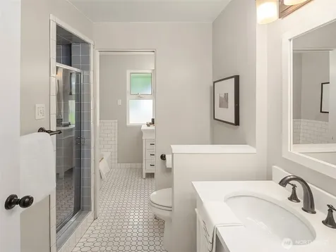 9712 SE 41st Mercer Island WA 98040
