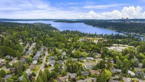 9712 SE 41st Mercer Island WA 98040