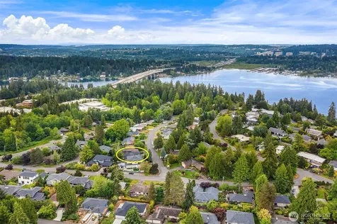 9712 SE 41st Mercer Island WA 98040
