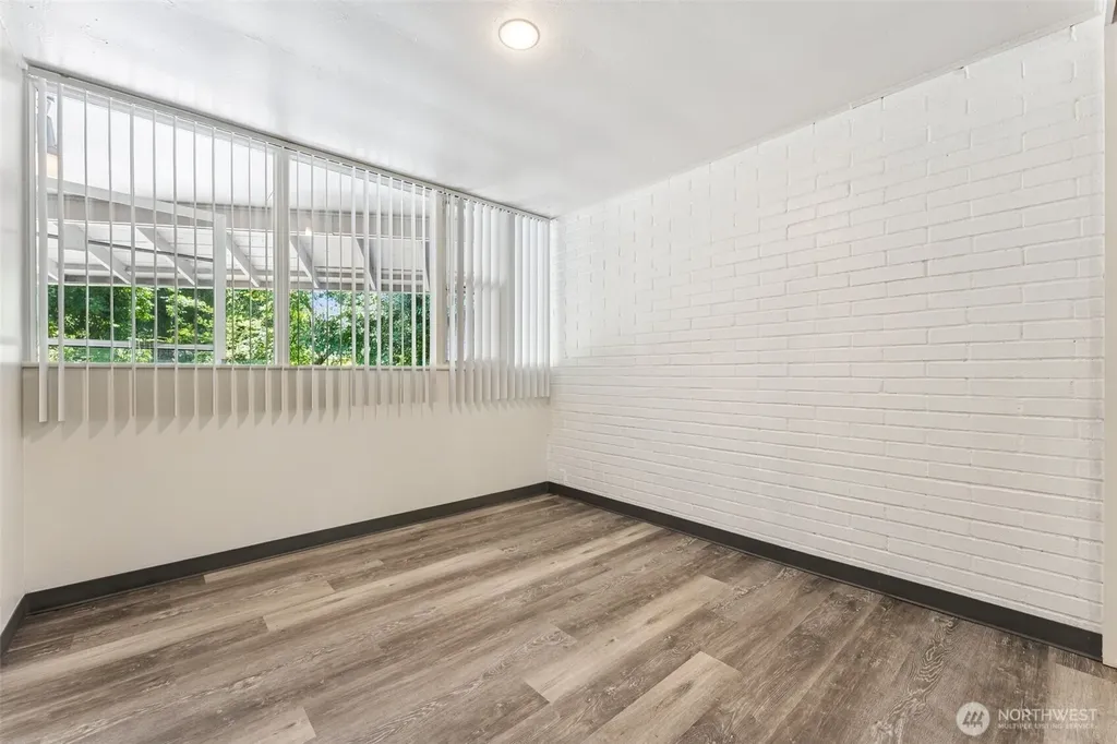 12413 Bridgeport Way SW Lakewood WA 98499