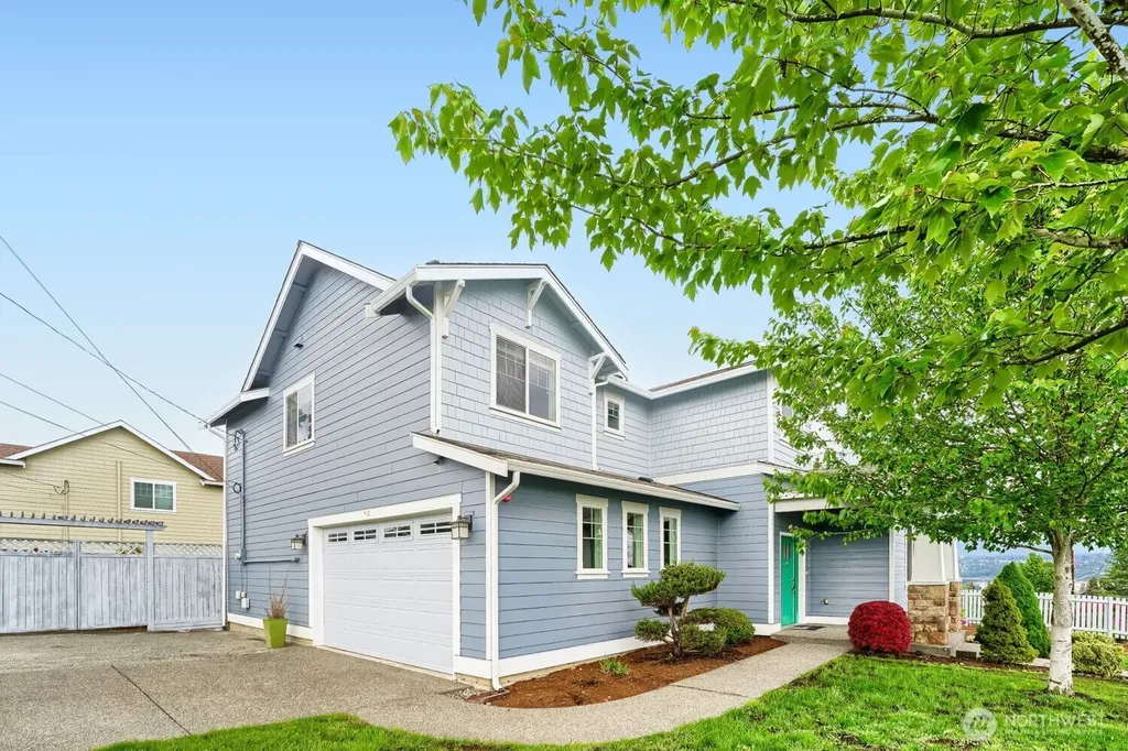 7426 S 114th Street Seattle WA 98178