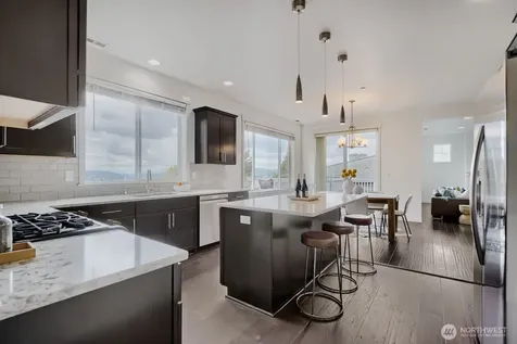 7426 S 114th Street Seattle WA 98178
