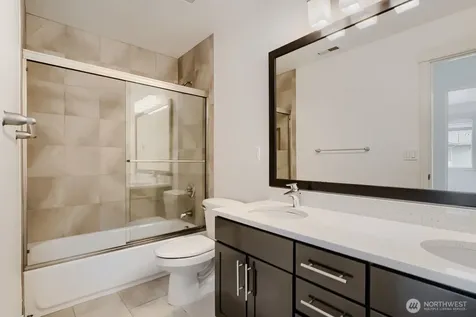 7426 S 114th Street Seattle WA 98178