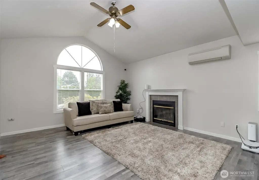 8802 8th Avenue W Everett WA 98204