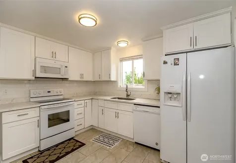 8802 8th Avenue W Everett WA 98204