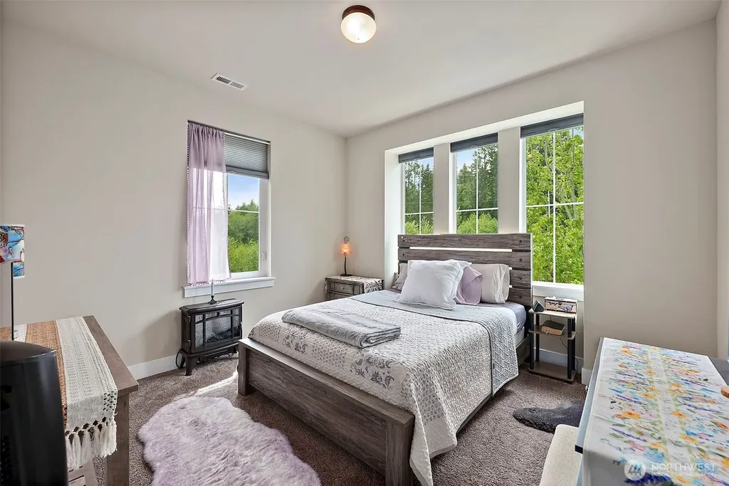 18581 Alpita Court NE Poulsbo WA 98370