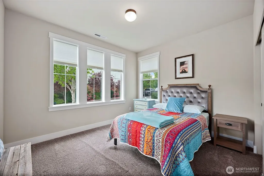 18581 Alpita Court NE Poulsbo WA 98370