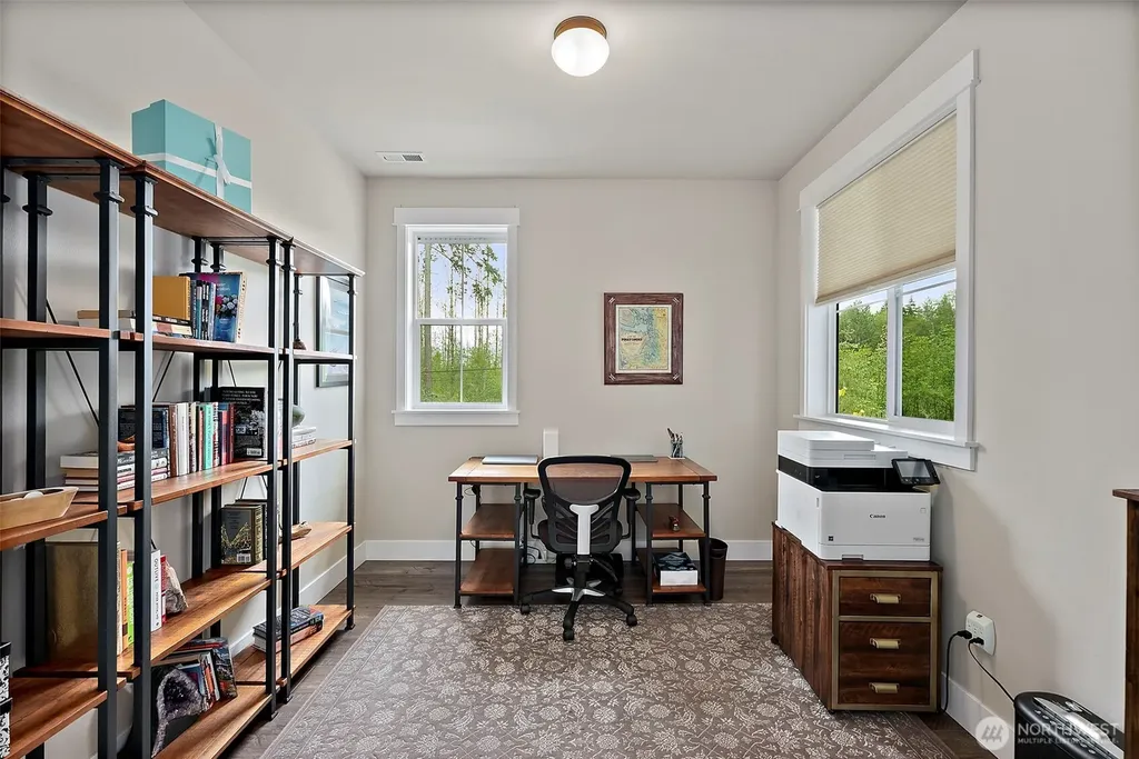 18581 Alpita Court NE Poulsbo WA 98370