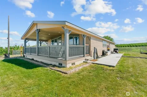 1351 Nass Road Granger WA 98932