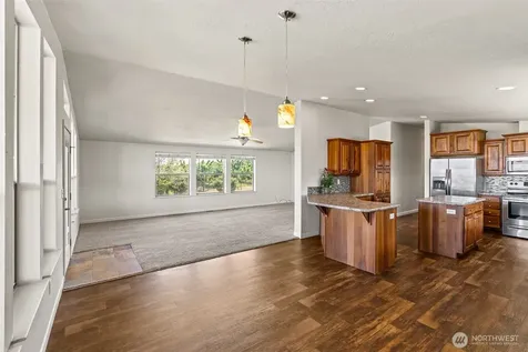 1351 Nass Road Granger WA 98932