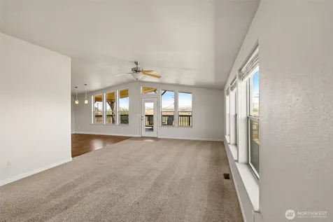 1351 Nass Road Granger WA 98932