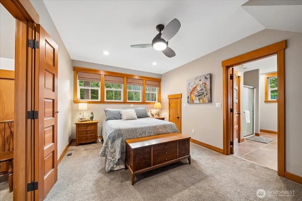 10507 Pioneer Drive Anderson Island WA 98303