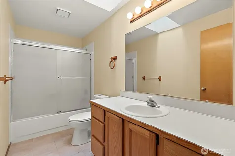 5408 123rd Avenue E Edgewood WA 98372