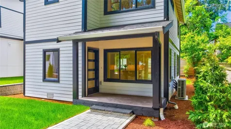 12644 NE 80th Street Kirkland WA 98033