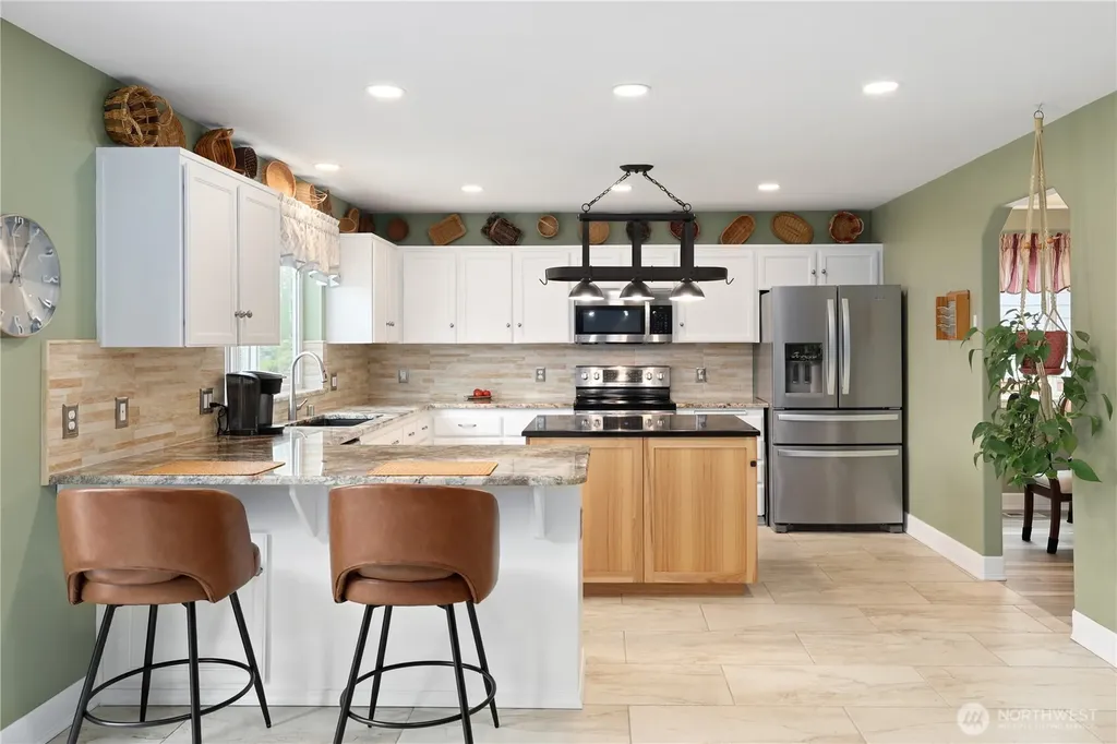 1203 Blue Jay Avenue SW Orting WA 98360