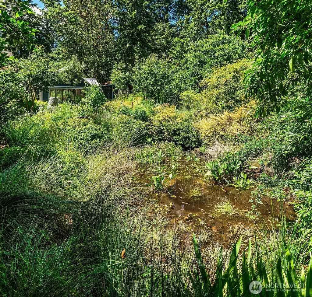 12032 Vashon Highway SW Vashon WA 98070