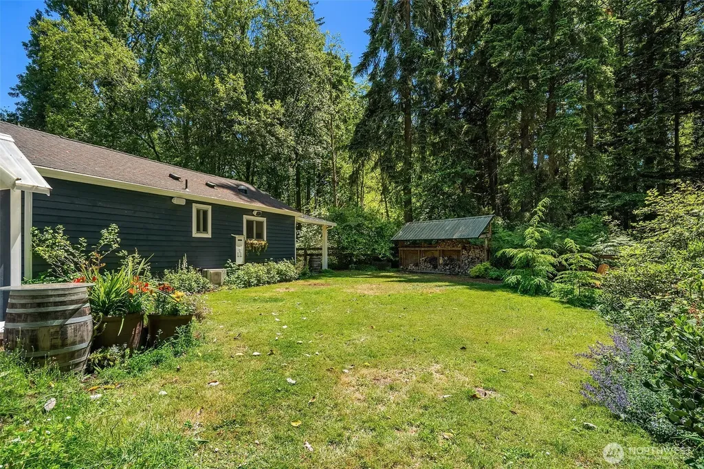 12032 Vashon Highway SW Vashon WA 98070