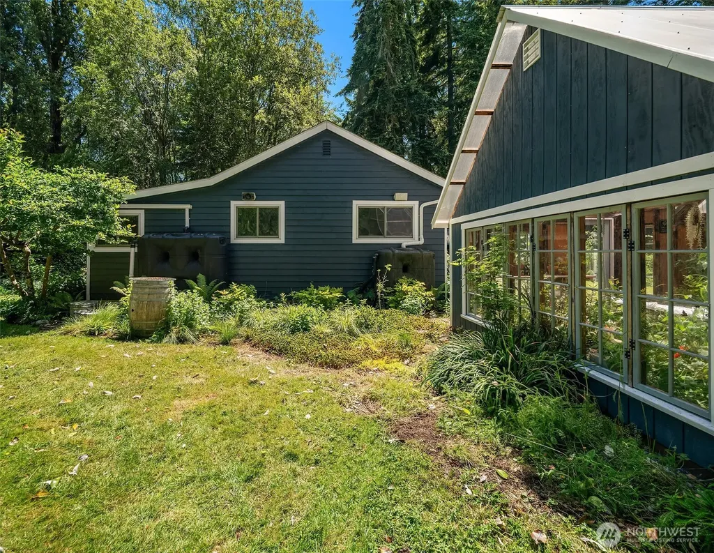 12032 Vashon Highway SW Vashon WA 98070