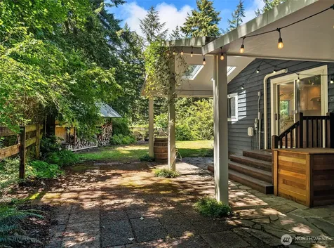 12032 Vashon Highway SW Vashon WA 98070