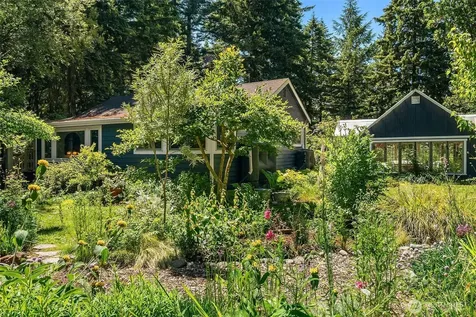 12032 Vashon Highway SW Vashon WA 98070